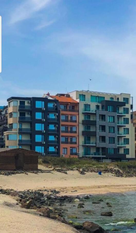Sunshine Apartment Pomorie Luaran gambar