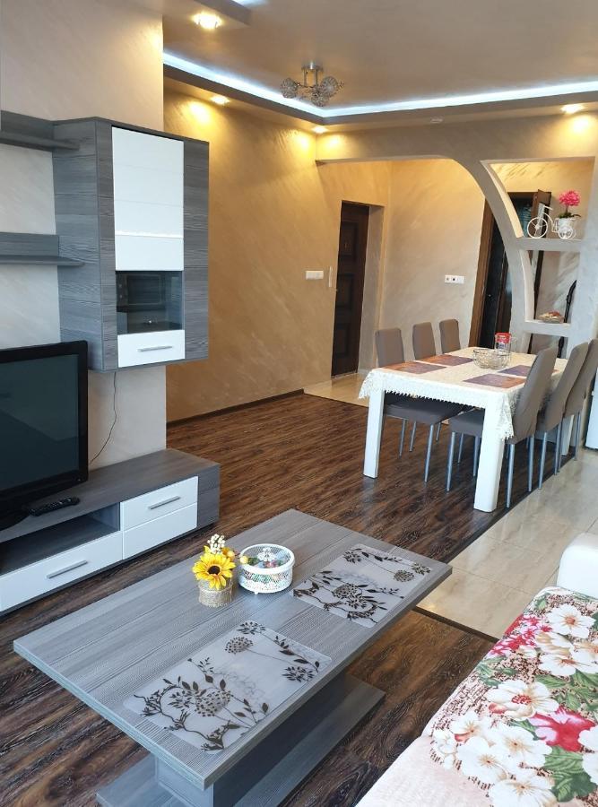 Sunshine Apartment Pomorie Luaran gambar