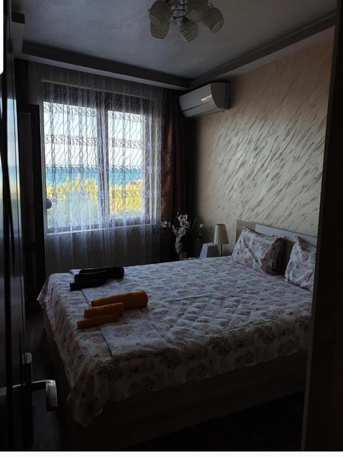Sunshine Apartment Pomorie Luaran gambar