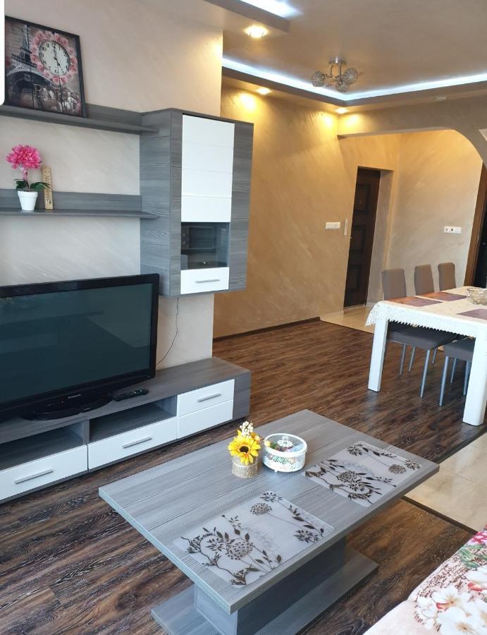 Sunshine Apartment Pomorie Luaran gambar