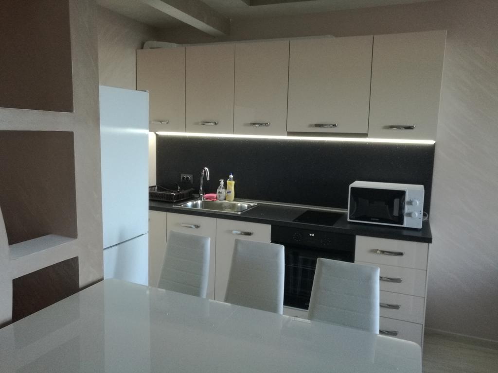 Sunshine Apartment Pomorie Luaran gambar